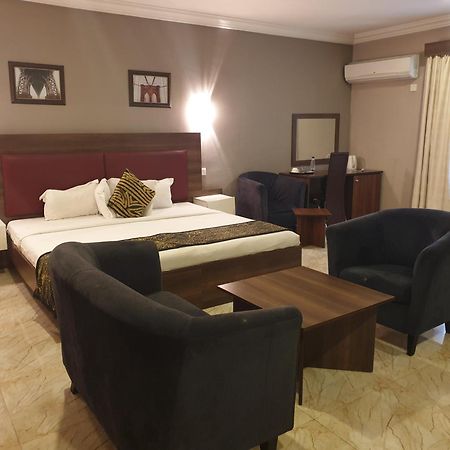 Visa Karena Hotels Port Harcourt Ngoại thất bức ảnh