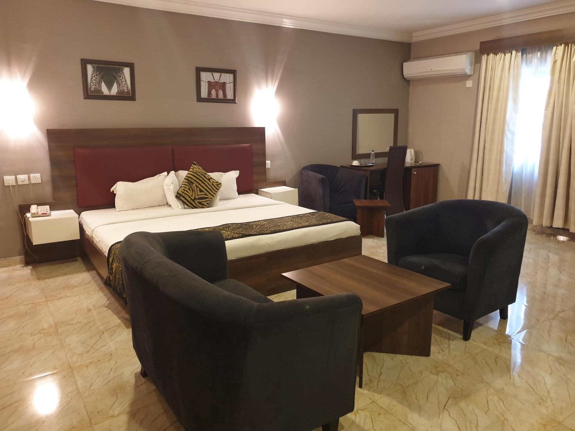 Visa Karena Hotels Port Harcourt Ngoại thất bức ảnh