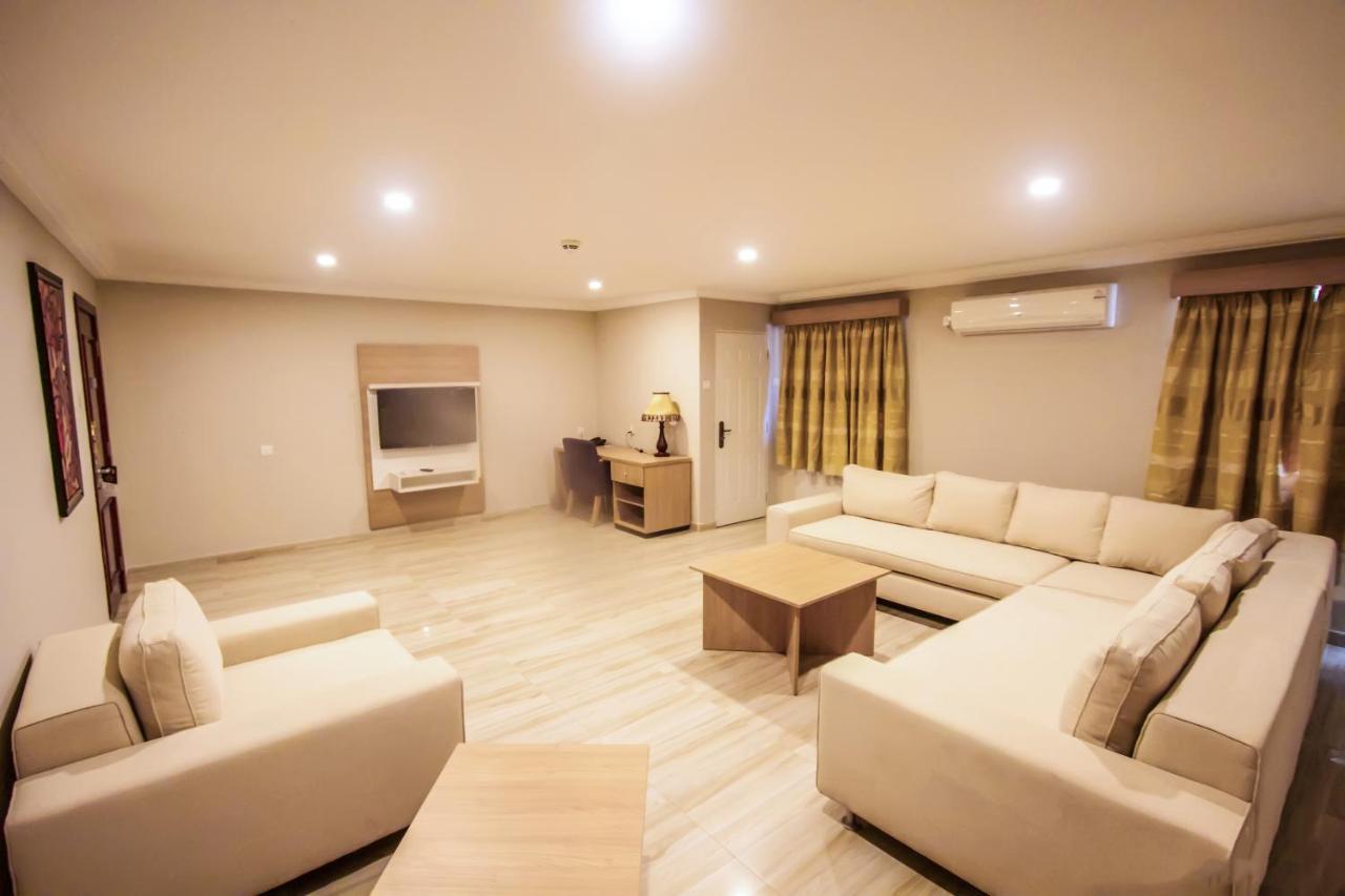 Visa Karena Hotels Port Harcourt Ngoại thất bức ảnh
