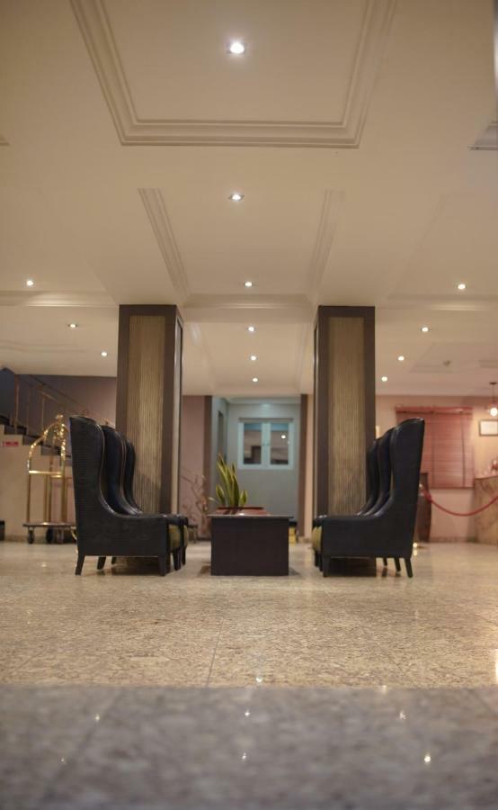 Visa Karena Hotels Port Harcourt Ngoại thất bức ảnh
