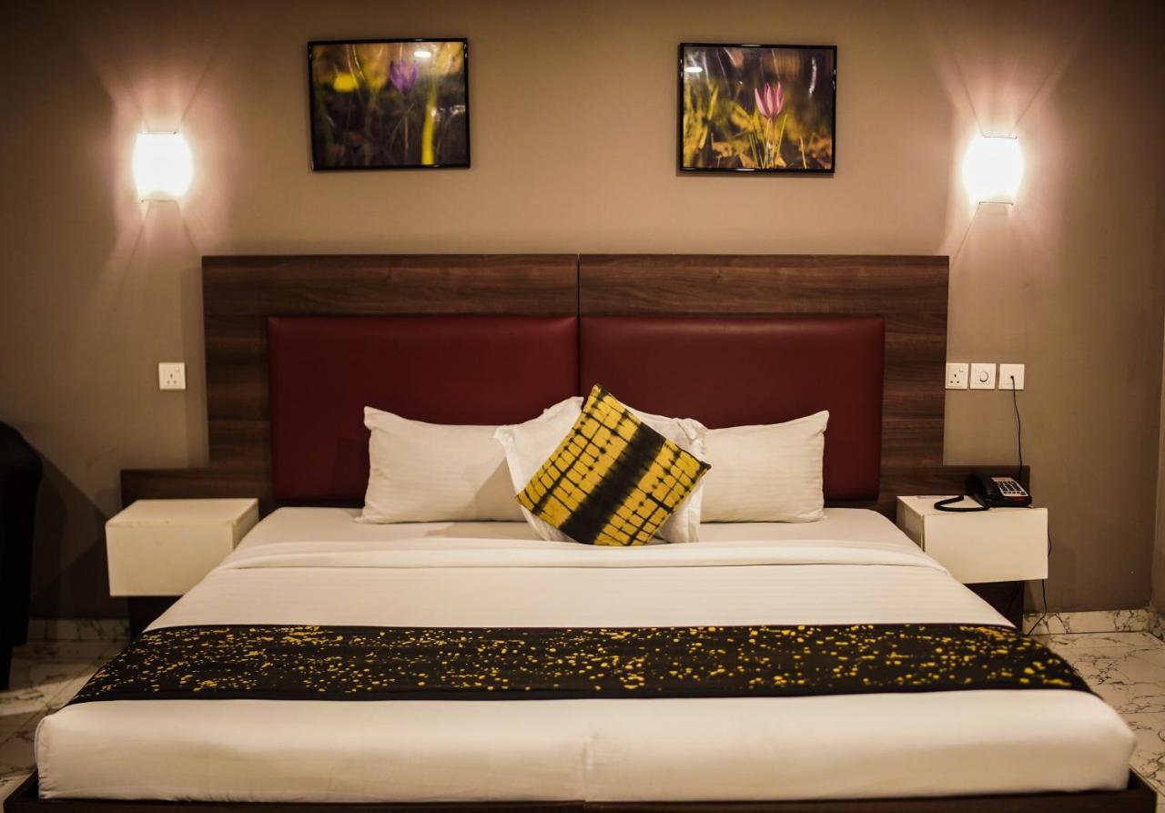 Visa Karena Hotels Port Harcourt Ngoại thất bức ảnh