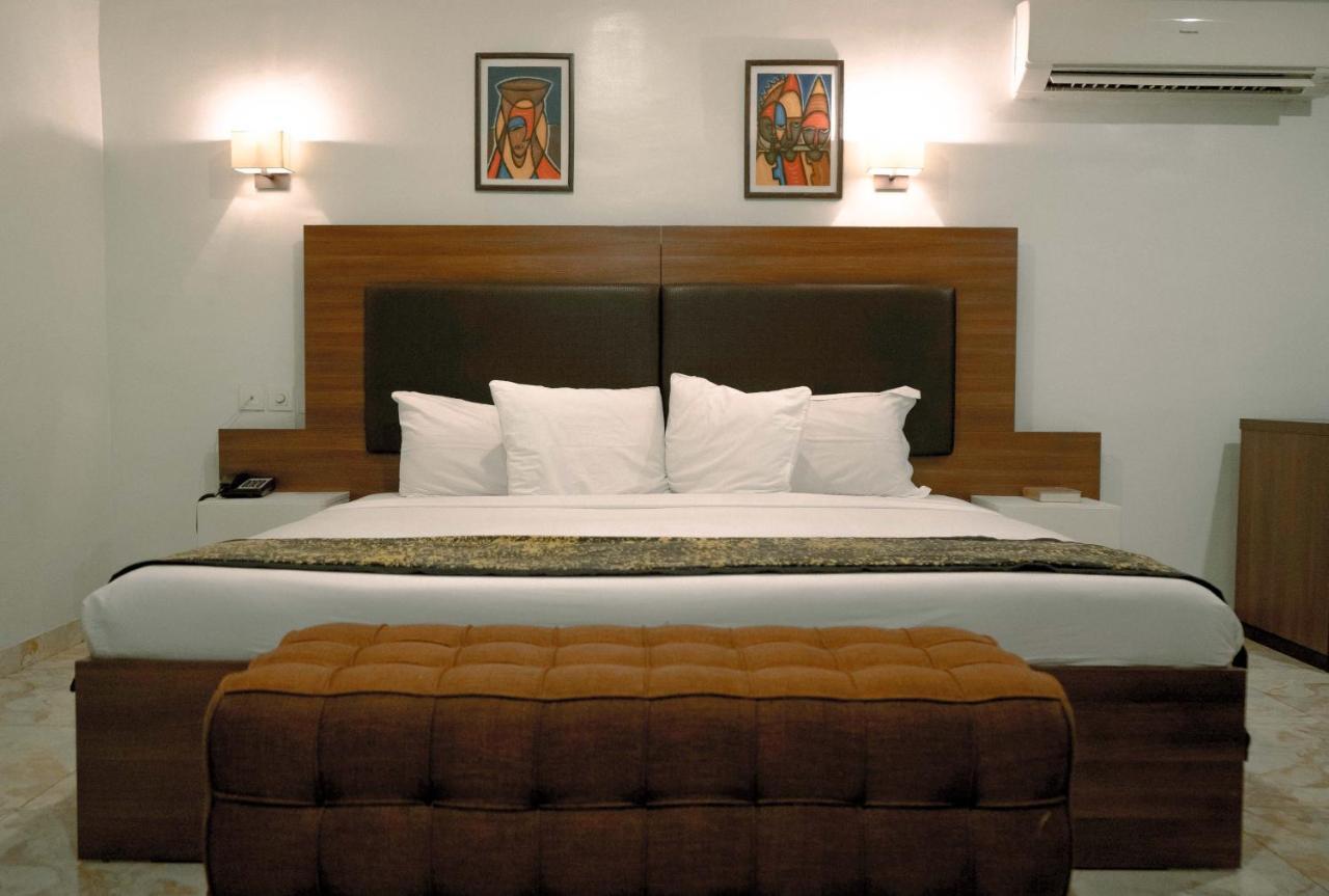 Visa Karena Hotels Port Harcourt Ngoại thất bức ảnh